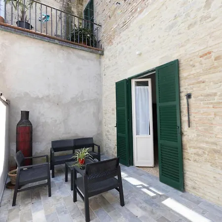 Le Di Marianna * Bettona